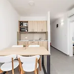 Medena-1 By Interhome * تروغير