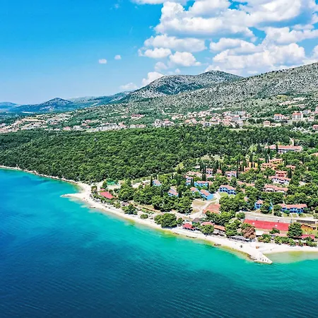 Medena-1 By Interhome Traù